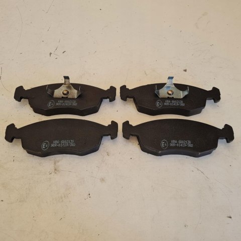 FORD SCORPIO SIERRA ESCORT VI VII KLOCKI HAMULCOWE KPL KRAFT 6002130