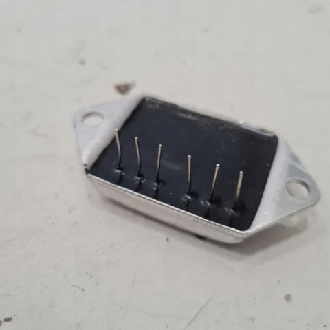 ISUZU TROOPER OPEL CAMPO REGULATOR NAPIĘCIA 131287