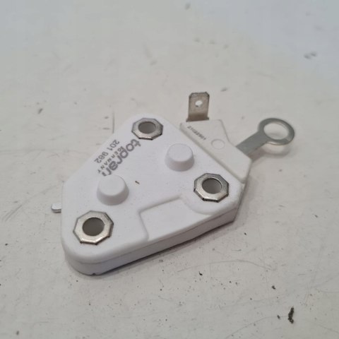 OPEL ASTRA F VECTRA A 1.6 1.8 2.0 REGULATOR NAPIĘCIA 201 982