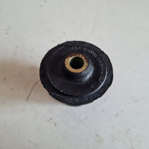 AUDI 80 B3 TULEJA BELKI ZAWIESZENIA 1001990022
