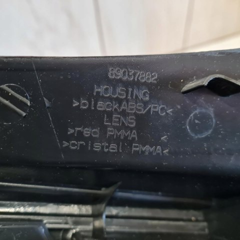 OPEL CORSA D LAMPA LEWY TYŁ TYLNA 3750933