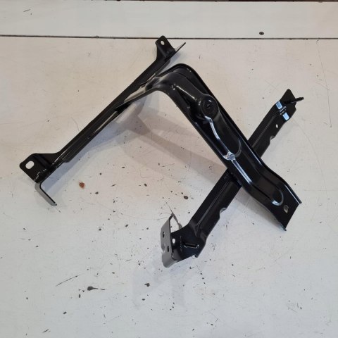 JAGUAR F-PACE UCHWYT WSPORNIK MOCOWANIE KOŁA ZAPASOWEGO HK83-47066-AE-PC3