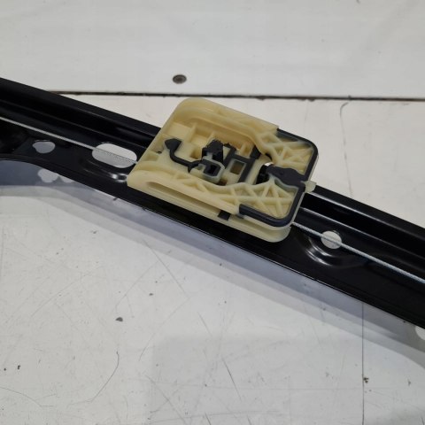 OPEL ASTRA K V PODNOŚNIK SZYBY PRAWY PRZÓD GM 13406674
