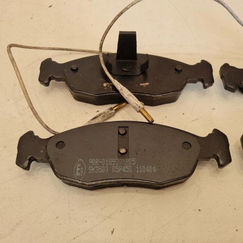 PEUGEOT 306 KLOCKI HAMULCOWE SAMKO 5SP450