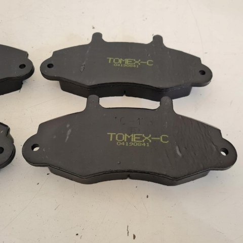 FORD TRANSIT KLOCKI HAMULCOWE KOMPLET TOMEX-C 10-66