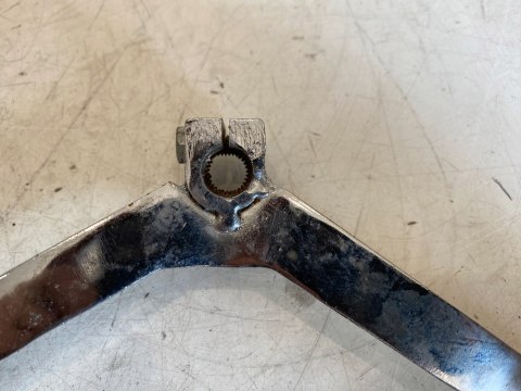 DŹWIGNIA ZMIANY BIEGÓW 4T SKUTER MOTOROWER