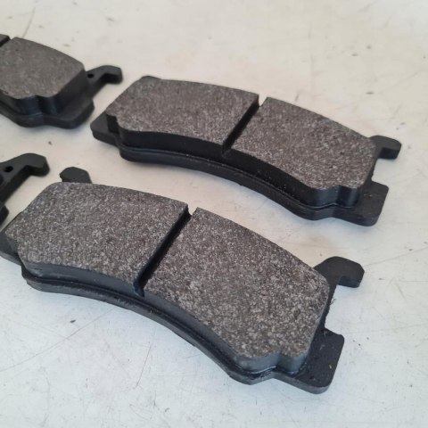 MAZDA 323 BF MX-3 KLOCKI HAMULCOWE KPL JURID 572162J