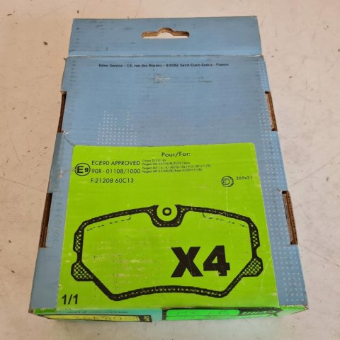 PEUGEOT 405 KLOCKI HAMULCOWE KPL VALEO 598179