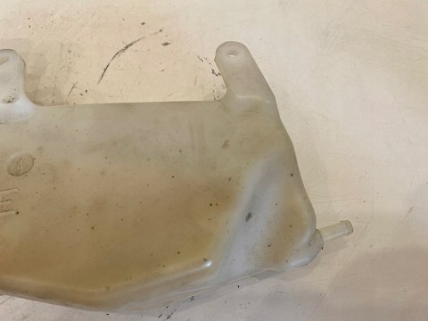 SUZUKI RF 900 R 94-99 900R ZBIORNICZEK WYRÓWNAWCZY PŁYNU CHŁODZĄCEGO WODY