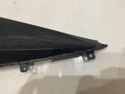 MAGNET RS MOTOWELL OWIEWKA BOK BOCZEK PLASTIK WYPEŁNIENIE ZADUPKA PRAWE