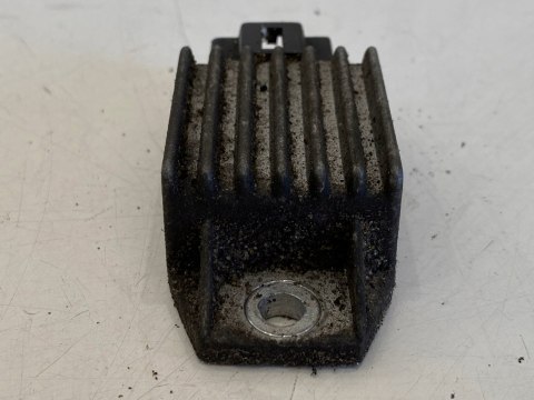 PEUGEOT XP 50 REGULATOR NAPIĘCIA