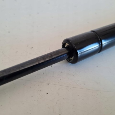 BMW SERIA 3 E90 SEDAN SIŁOWNIK KLAPY BAGAŻNIKA KAGER 89-0690