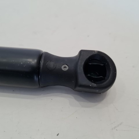 OPEL VECTRA C HB SIŁOWNIK KLAPY BAGAŻNIKA KAGER 89-0657