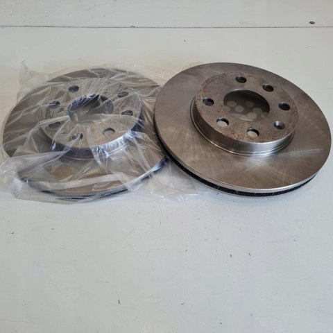 OPEL KADETT E ASCONA 1.8 TARCZA HAMULCOWA KOMPLET 4MAX 5201-01-0415E