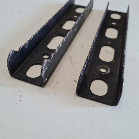 YAMAHA BRUIN 250 SET PODNÓŻEK STOPIEŃ