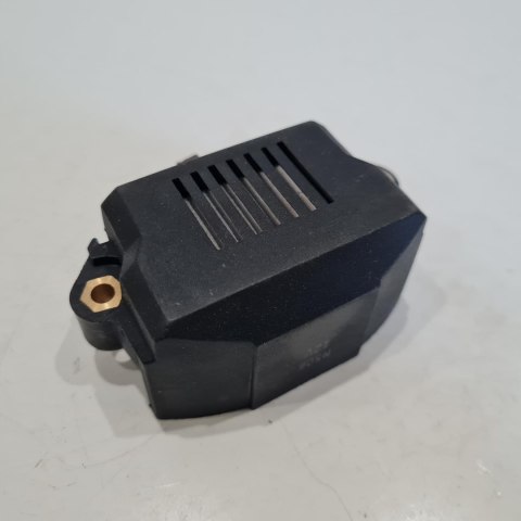 SEAT VOLKSWAGEN REGULATOR NAPIĘCIA AS ARE3001