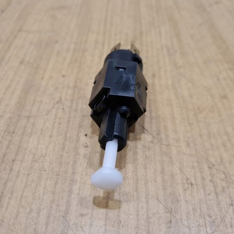 SAAB PORSCHE CZUJNIK WŁĄCZNIK ŚWIATEŁ STOP EPS 1.810.065