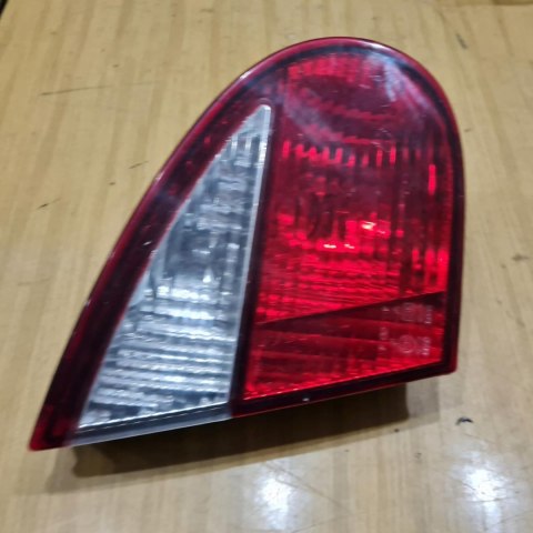 DAEWOO LANOS SEDAN LAMPA PRAWY TYŁ TYLNA W KLAPĘ ORYGINAŁ NOWA !