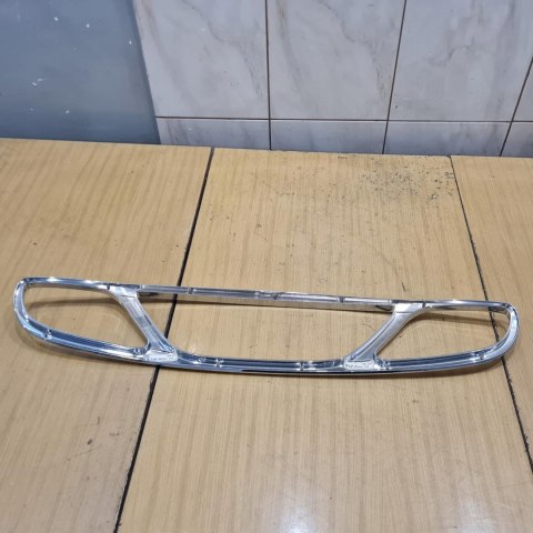 DAEWOO NUBIRA ATRAPA GRILL NOWA !