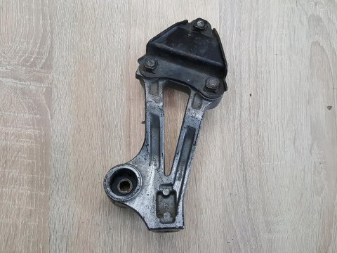 KAWASAKI ZZR 1100 SET PODNÓZEK PRAWY TYŁ TYLNY