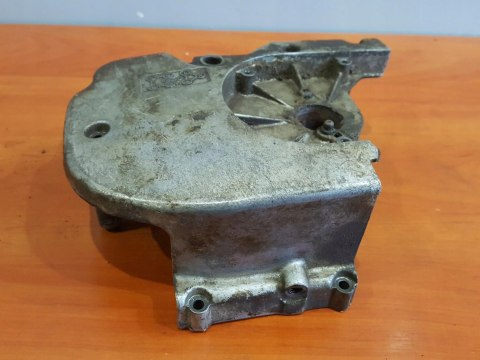 SUZUKI GS 550 77-78 POKRYWA DEKIEL KAPA OBUDOWA