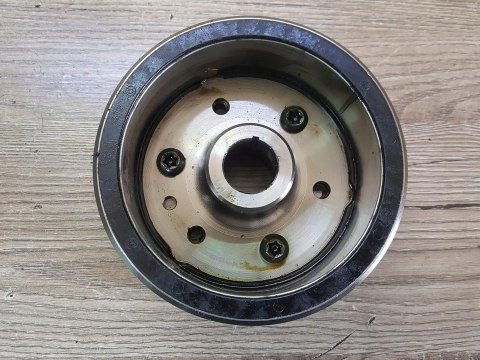 YAMAHA YZF R6 RJ03 5EB MAGNETO KOŁO MAGNESOWE