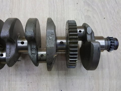 YAMAHA R6 RJ01 RJ03 5EB 98-02 WAŁ KORBOWY
