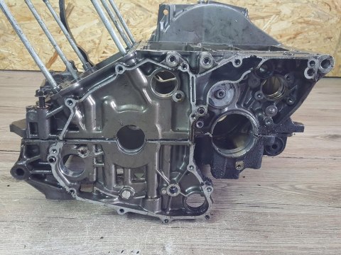 YAMAHA TDM 850 4DT KARTERY BLOK SILNIKA KPL
