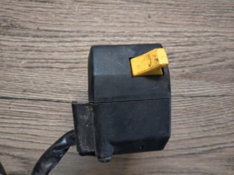 SUZUKI RG 50 80 PRZEŁĄCZNIK LEWY