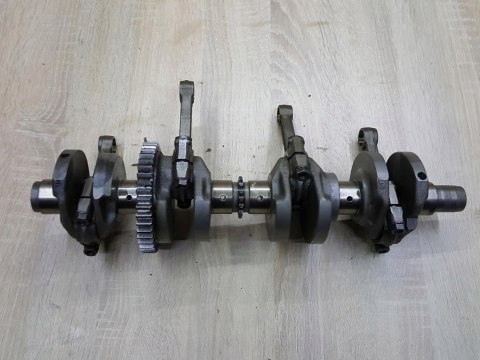 SUZUKI GSXF 750 WAŁ KORBOWY KORBOWODY KPL