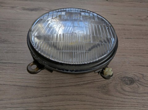 SUZUKI GSXR 1100 LAMPA REFLEKTOR PRZÓD