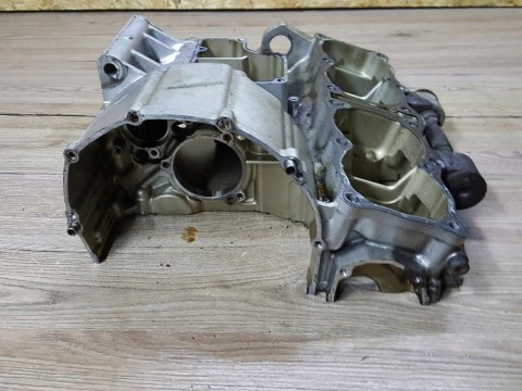 SUZUKI GSF GSXF 650 KARTER GÓRNY BLOK SILNIKA