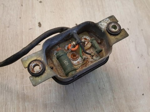 SUZUKI GT 380 REGULATOR NAPIĘCIA RC9201
