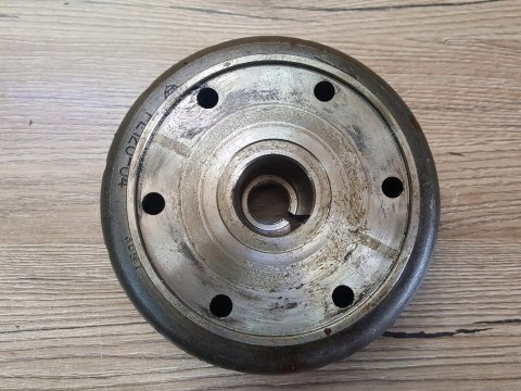 HONDA VT 700 SHADOW MAGNETO KOŁO MAGNESOWE