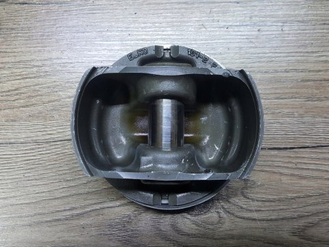 KTM DUKE II LC4 640 CYLINDER TŁOK KOMPLET