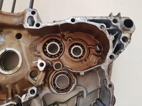 HONDA VT 600 SHADOW KARTER BLOK SILNIKA PRAWY