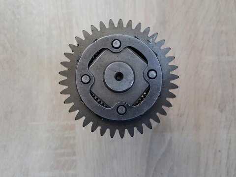 KAWASAKI EL 250 ELIMINATOR WAŁEK BALANSUJĄCY