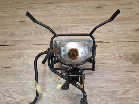HONDA CB 750 SEVEN FIFTY REFLEKTOR PRZÓD STELAŻ