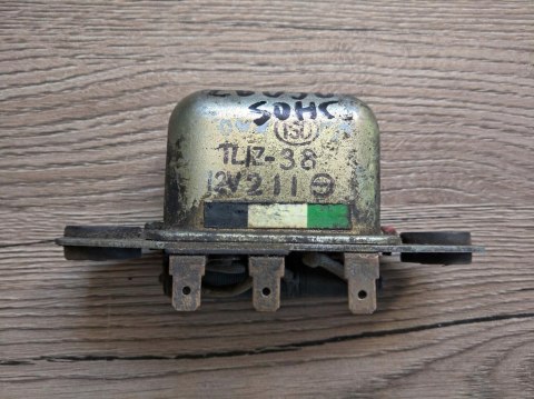 HONDA CB 550 REGULATOR NAPIĘCIA