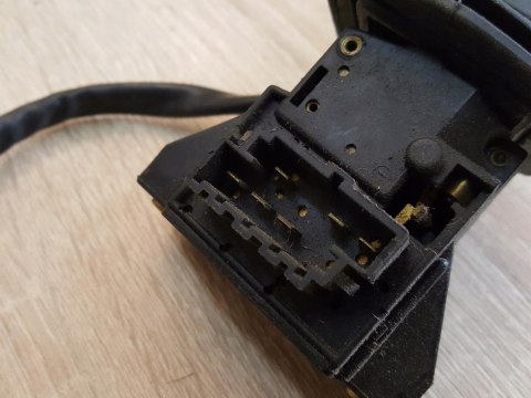 VOLVO 850 PRZEŁĄCZNIK WYCIERACZEK