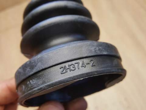 OSŁONA PRZEGUBU PÓŁOSI NAPĘDOWEJ 2H374-2
