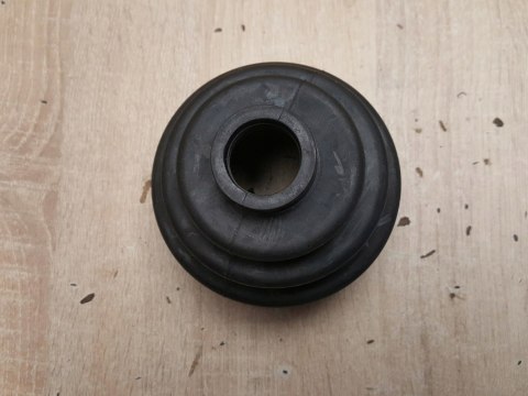 OSŁONA PRZEGUBU PÓŁOSI NAPĘDOWEJ BT-115
