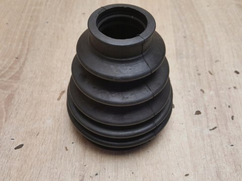 OSŁONA PRZEGUBU PÓŁOSI NAPĘDOWEJ BT-520X