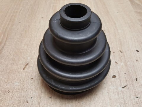 OSŁONA PRZEGUBU PÓŁOSI NAPĘDOWEJ BT-70