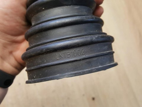 OSŁONA PRZEGUBU PÓŁOSI NAPĘDOWEJ LKTB1002
