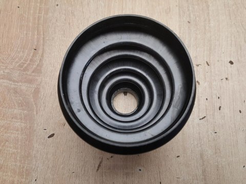 OSŁONA PRZEGUBU PÓŁOSI NAPĘDOWEJ T1X183