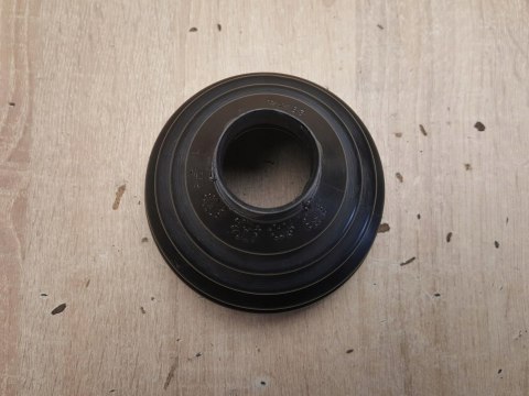 OSŁONA PRZEGUBU PÓŁOSI NAPĘDOWEJ T1X183