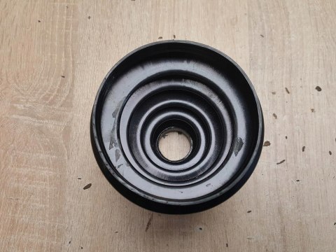 OSŁONA PRZEGUBU PÓŁOSI NAPĘDOWEJ T1X183