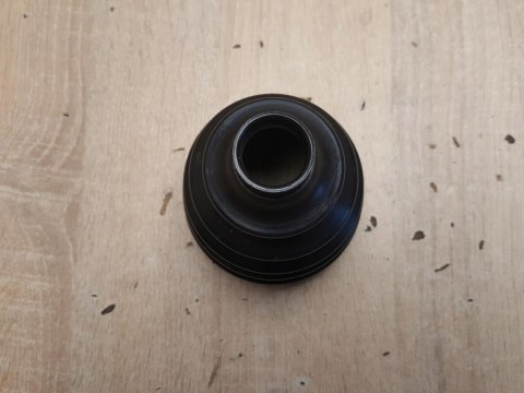 OSŁONA PRZEGUBU PÓŁOSI NAPĘDOWEJ T1X320