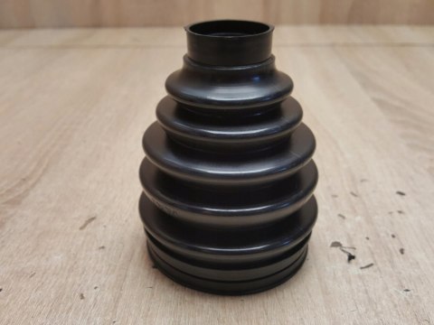 OSŁONA PRZEGUBU PÓŁOSI NAPĘDOWEJ T3X318